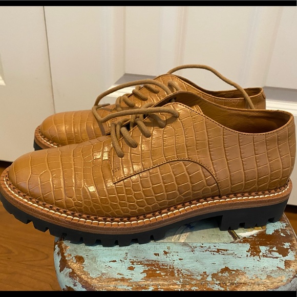 Vince Croc Camilla Lug Brogue Leather Camel Loafers in size 6 - Picture 5 of 16